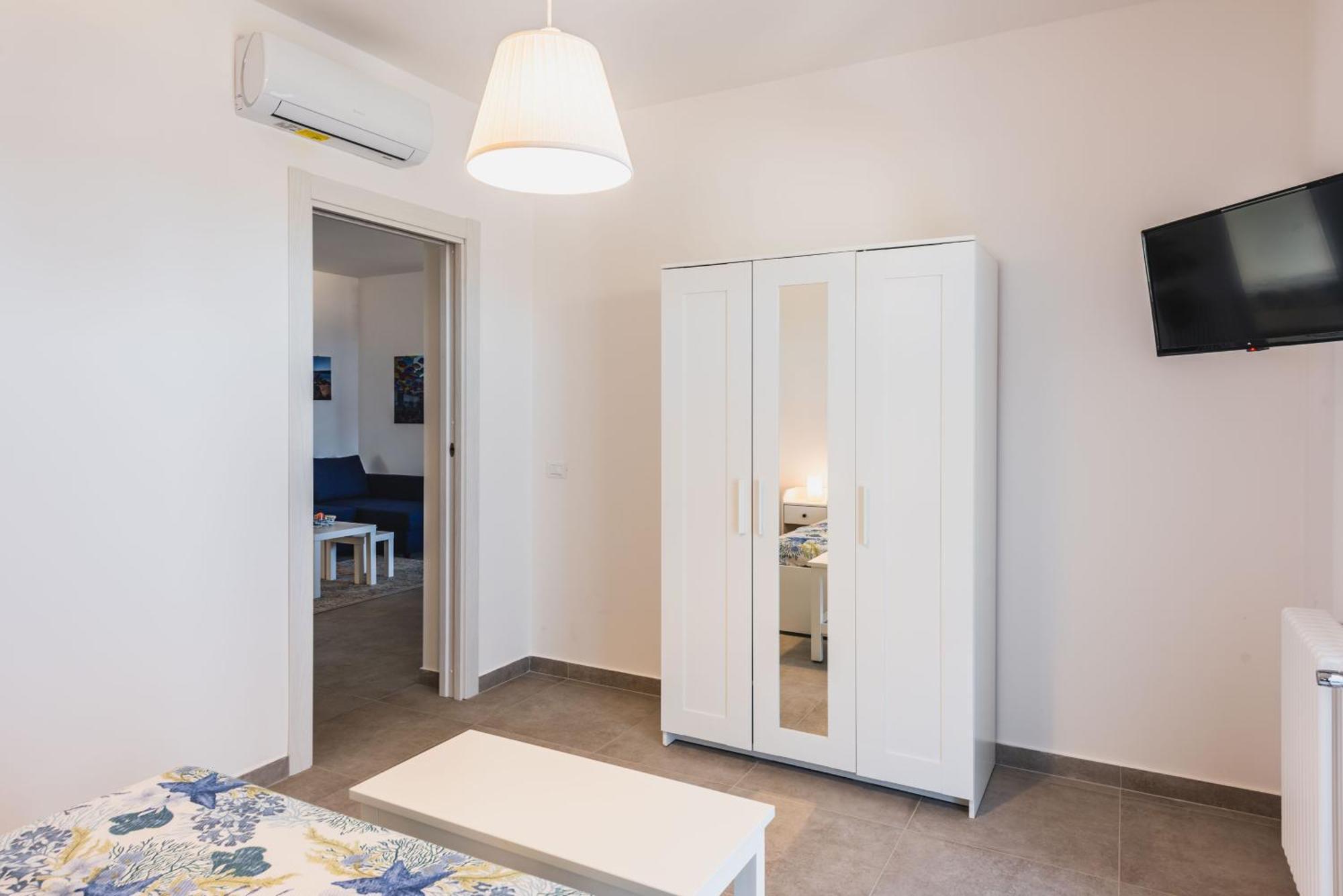 Etna Mare Apartments By Wonderful Italy Augusta Exteriör bild