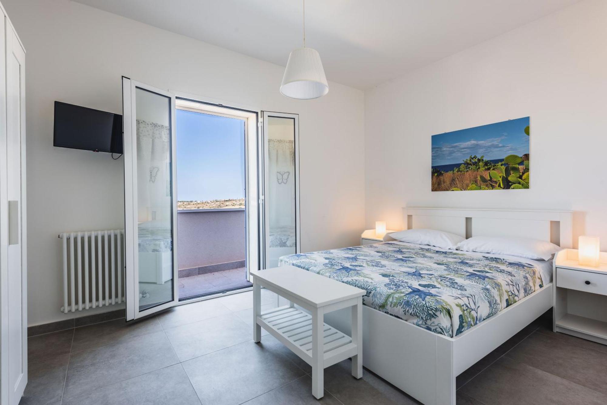Etna Mare Apartments By Wonderful Italy Augusta Exteriör bild